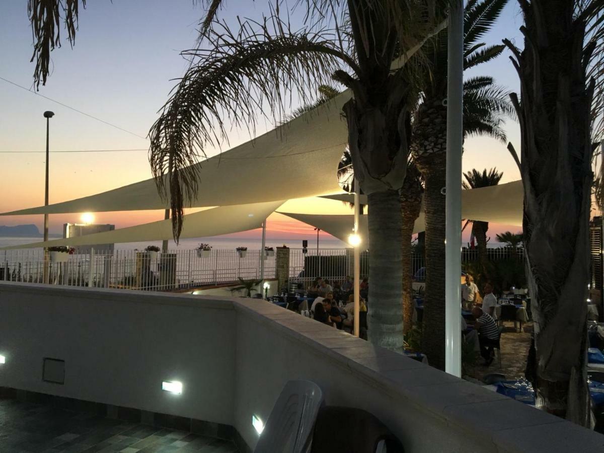 La Ruota B&B Terrasini Bagian luar foto